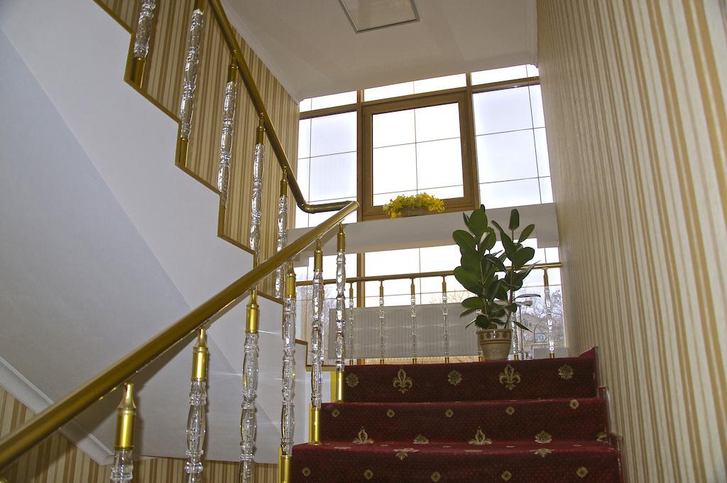 Slava Hotel Zaporizhia Zewnętrze zdjęcie
