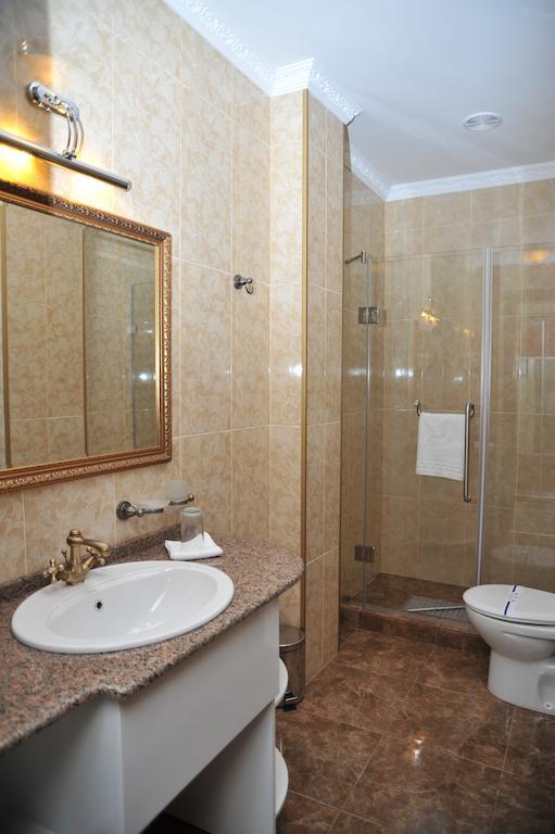 Slava Hotel Zaporizhia Zewnętrze zdjęcie