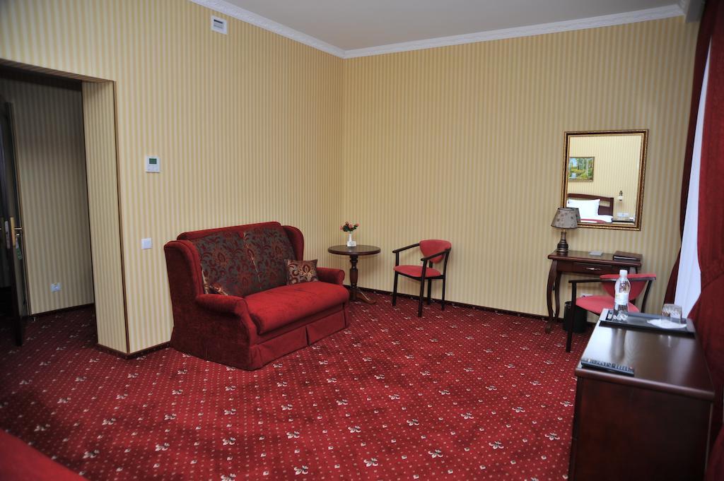 Slava Hotel Zaporizhia Zewnętrze zdjęcie