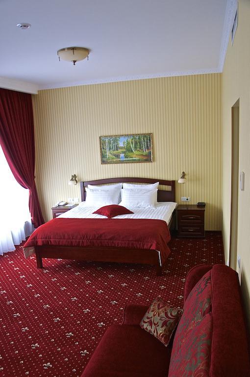Slava Hotel Zaporizhia Zewnętrze zdjęcie