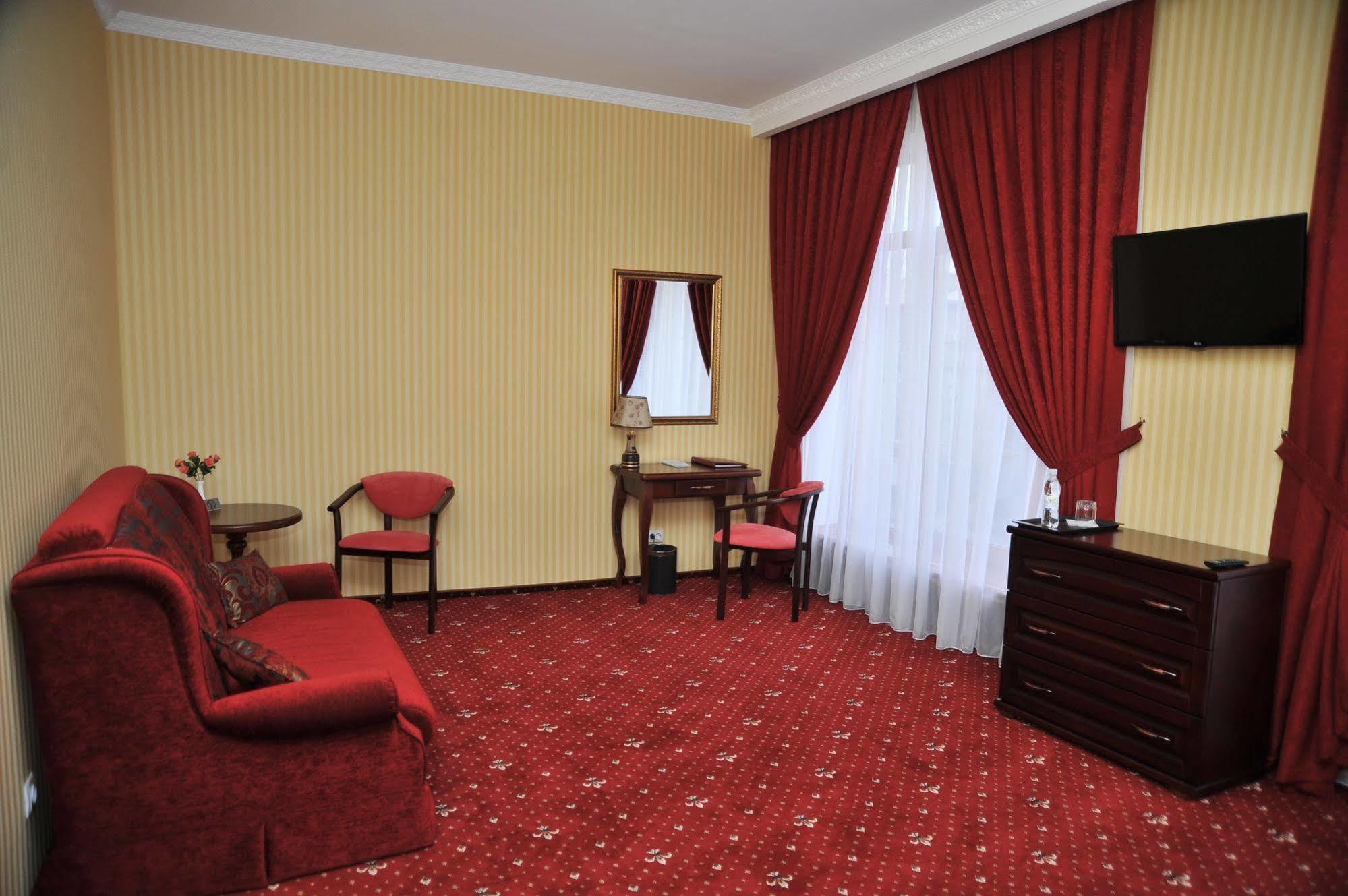 Slava Hotel Zaporizhia Zewnętrze zdjęcie