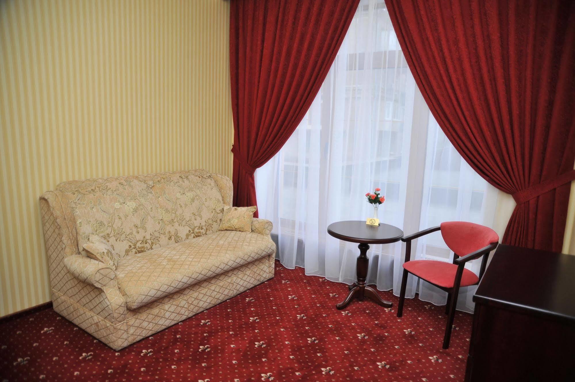 Slava Hotel Zaporizhia Zewnętrze zdjęcie