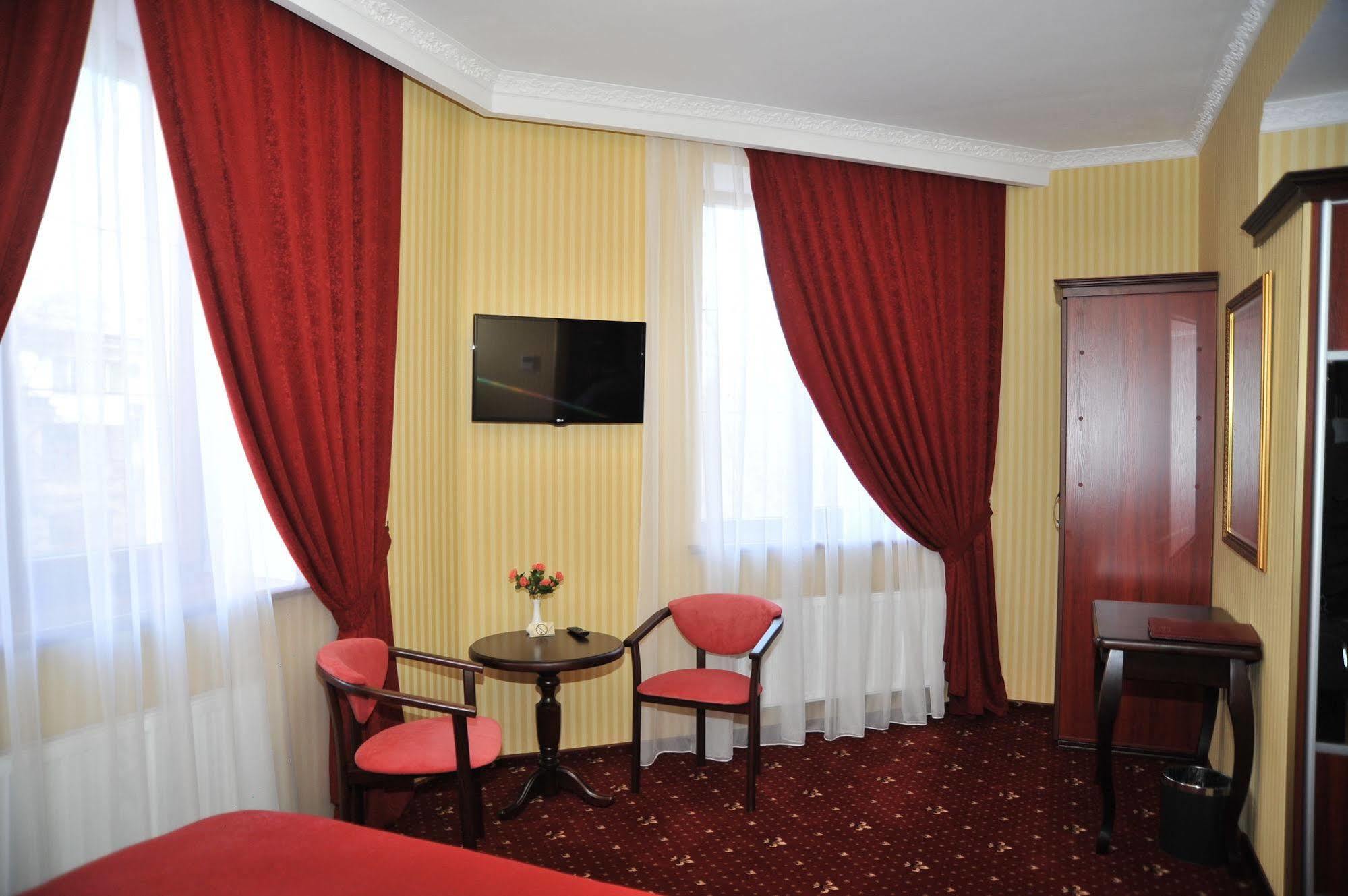 Slava Hotel Zaporizhia Zewnętrze zdjęcie