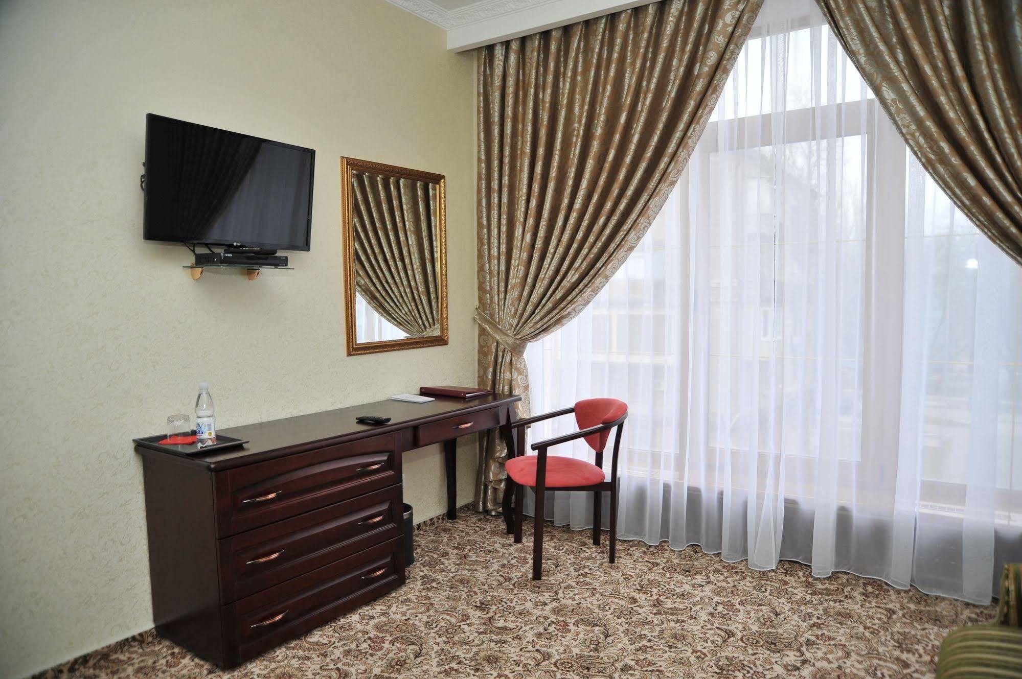 Slava Hotel Zaporizhia Zewnętrze zdjęcie