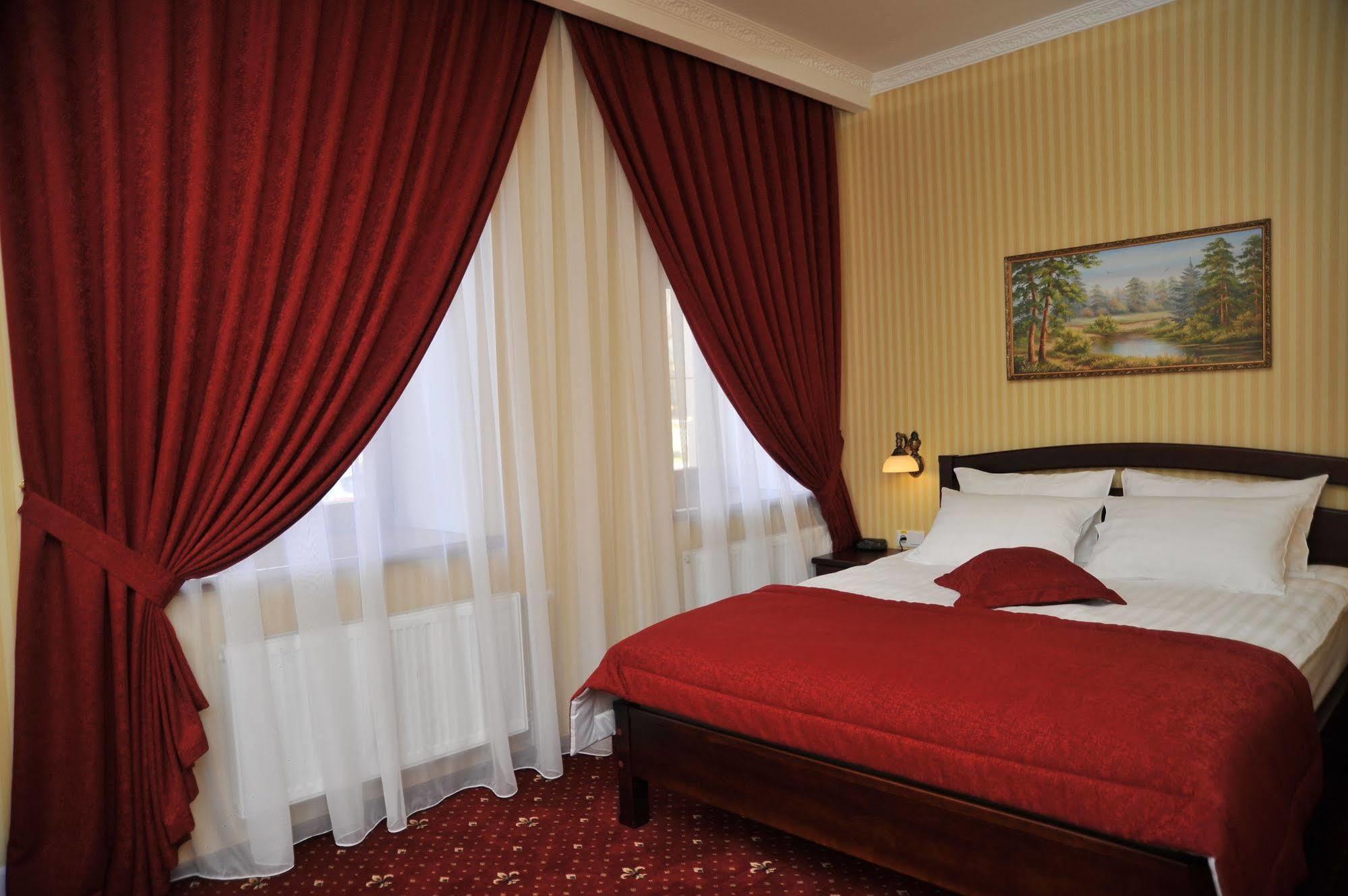 Slava Hotel Zaporizhia Zewnętrze zdjęcie