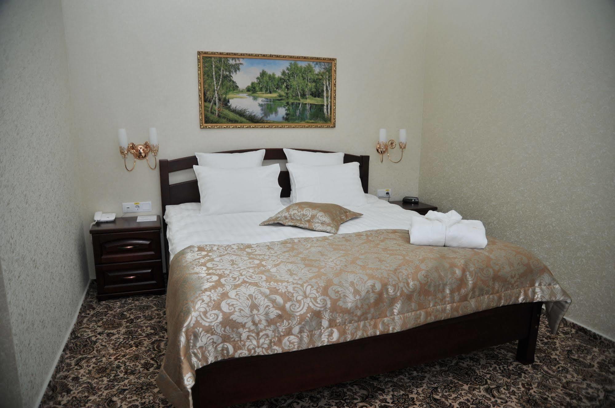 Slava Hotel Zaporizhia Zewnętrze zdjęcie