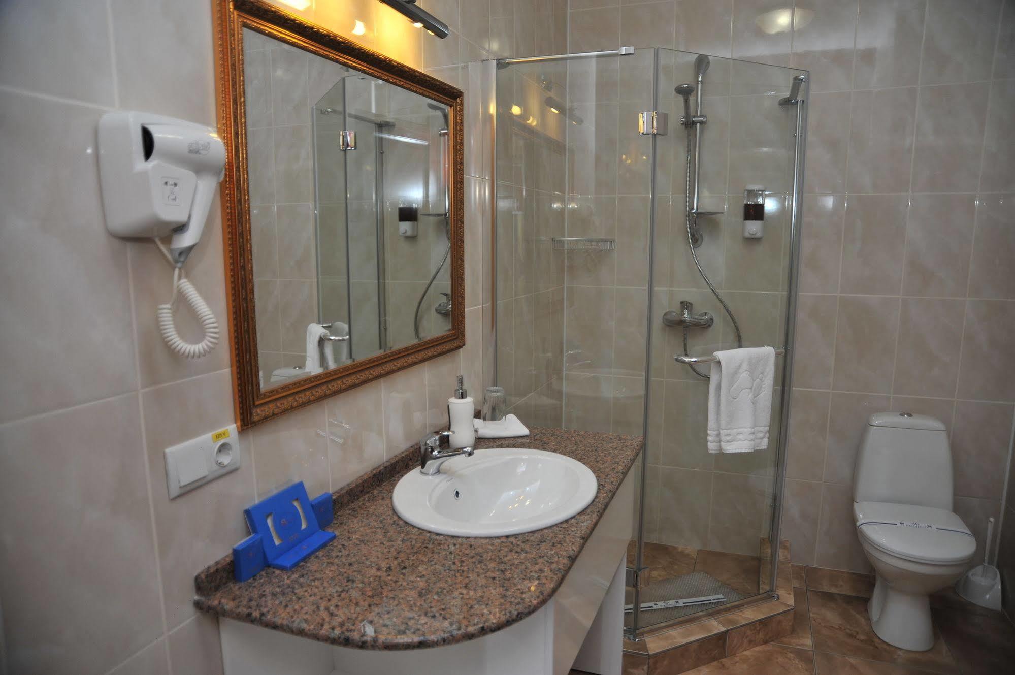 Slava Hotel Zaporizhia Zewnętrze zdjęcie